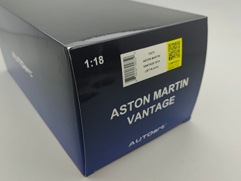 Aston Martin Vantage 2019 Jet Black - Box Aston Martin Vantage 2019 Jet Black - Box