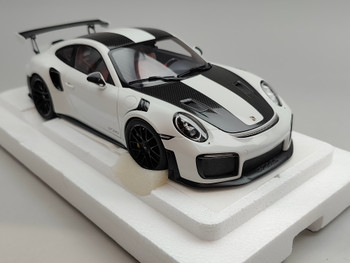 #199 - 78171 Porsche 911 991.2 GT2 RS White