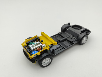 Alfa Romeo 1750 GTV LHD Yellow - Chassis / Engine