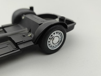 Alfa Romeo 1750 GTV LHD Yellow - Chassis / Engine