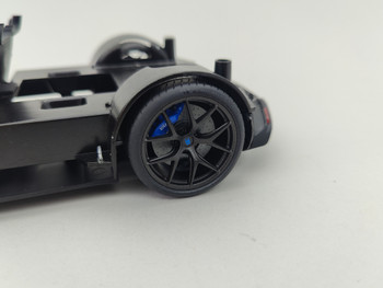 Bugatti Chiron French Racing Blue  / Carbon - Chassis / interior / Wheel Set