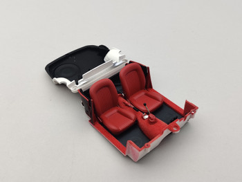Alfa Romeo 1600 Duetto Spider White - Interior Alfa Romeo 1600 Duetto Spider White - Interior
