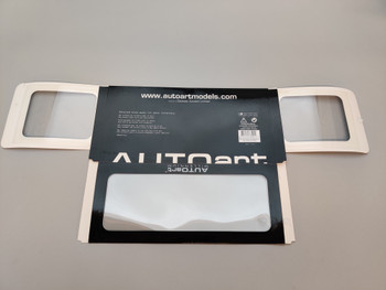 Box Sleeve - 77957 Porsche 944 Turbo red