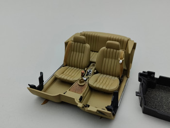 Fiat 124 Spider red - Interior