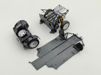 Lancia Delta S4 Red - Chassis / Wheels / Engine