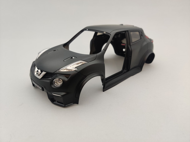 Nissan Juke-R 2.0 Matt Black - Body