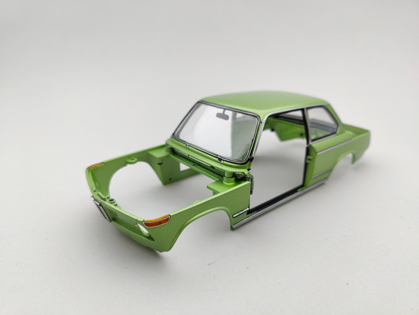 BMW 2002 TII L Green - Body