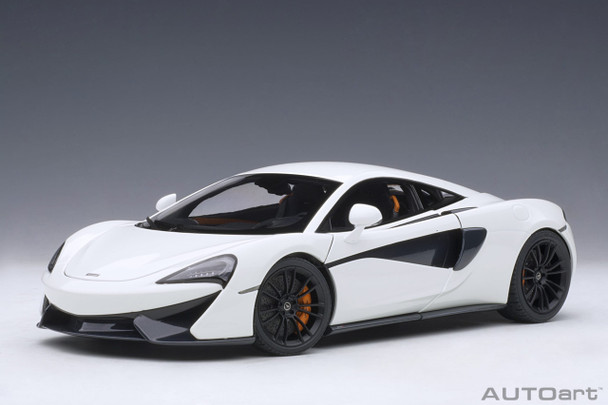 1/18 McLaren 570S White / Black Accents