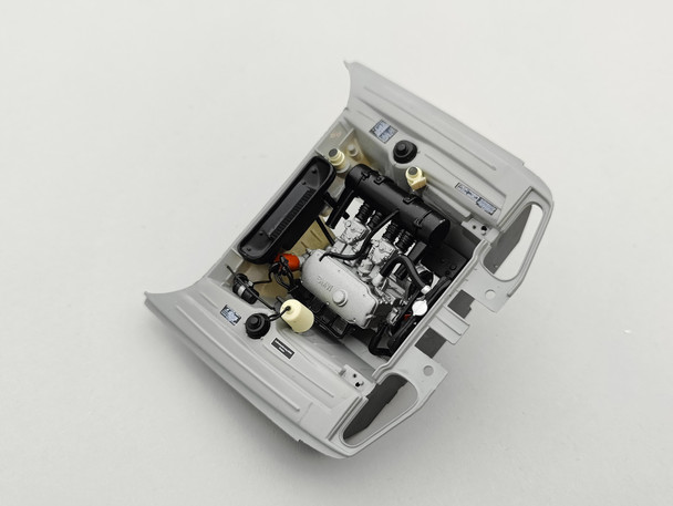 BMW 1800 TI SA Bristolgray  - Engine 