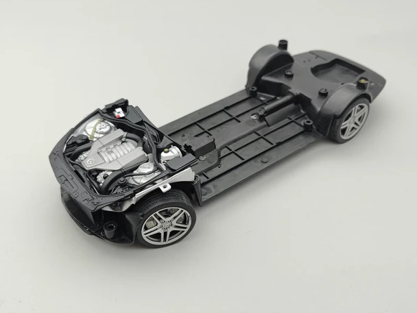 Mercedes CL63 AMG Silver  - Chassis