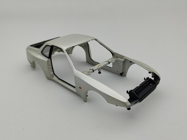 Porsche 944 Turbo Silver - Body
