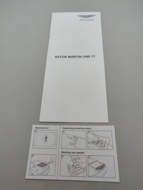 Aston Martin One-77 Villa D'Este Blue - Handbook