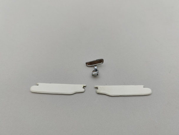 Cadillac Series 62 Red - Rear mirror / Sun Visor