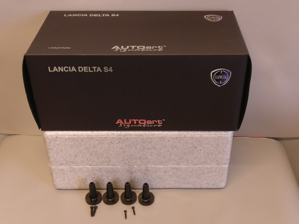 Lancia Delta S4 Grey - Box