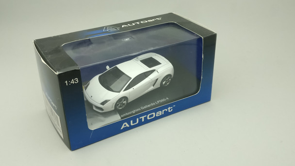 7 1/43 Lamborghini Gallardo LP560-4 White