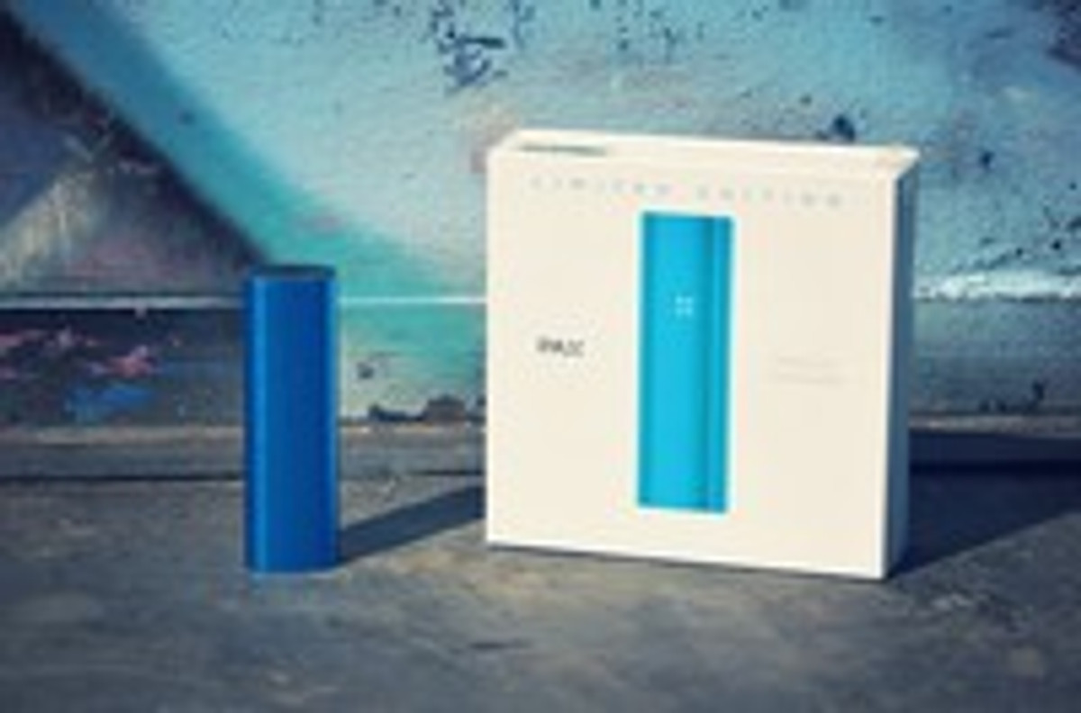 The Limited Edition Electric Blue Pax 2 | ForbiddenFruitz