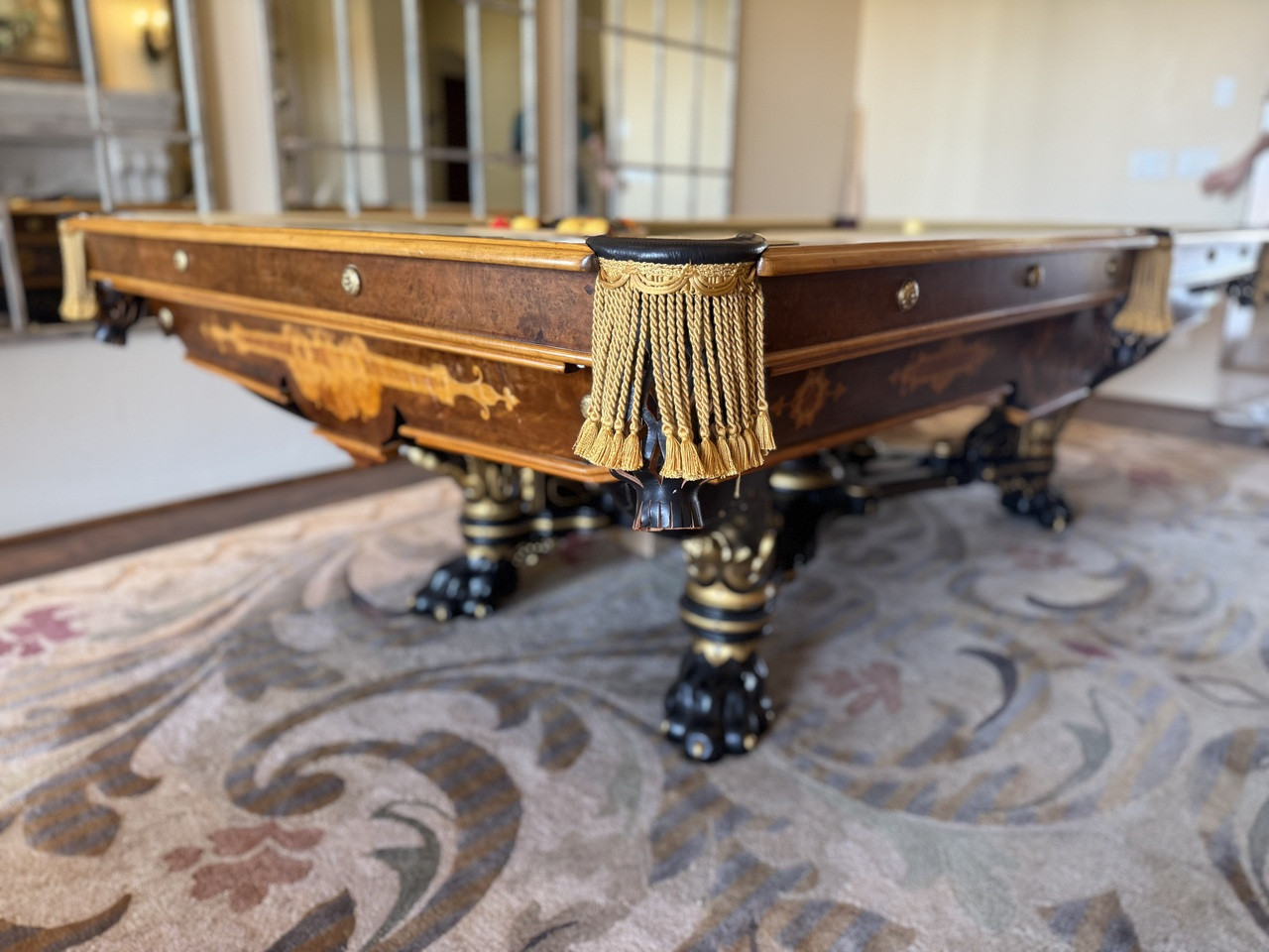 Brunswick JM Balke Collander Monarch “Cats Paw”