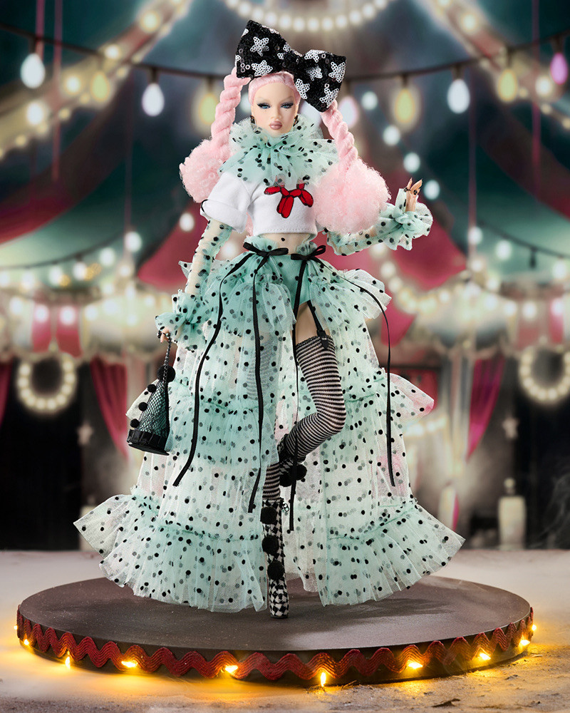 Integrity Doll Fashion City Bound, Fashion Royalty Fashion