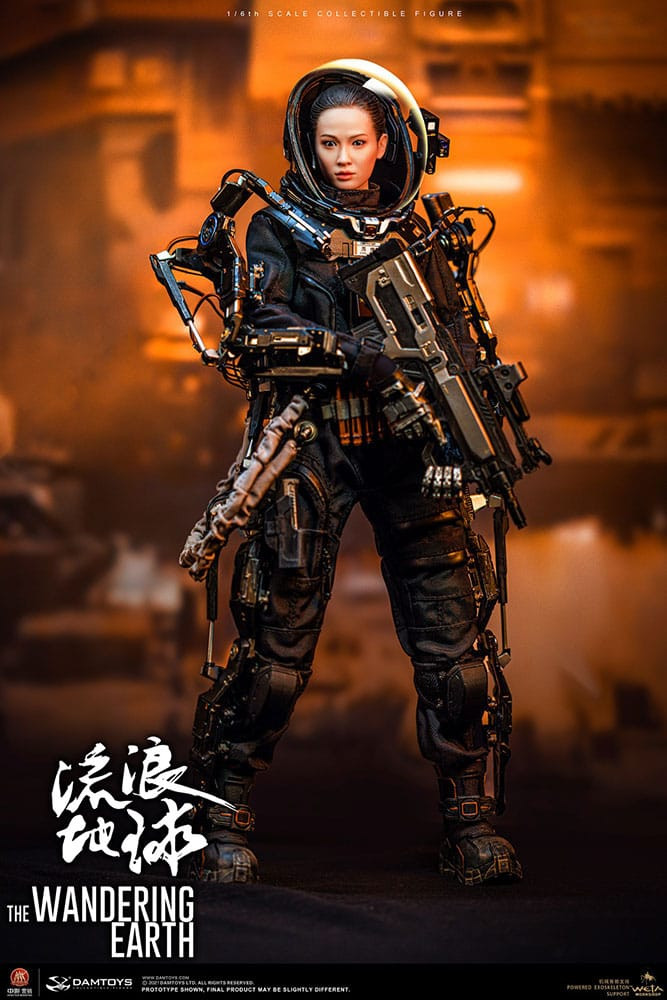 The Wandering Earth ZHOU QIAN (Qu Jingjing) Sixth Scale 1:6 Figure