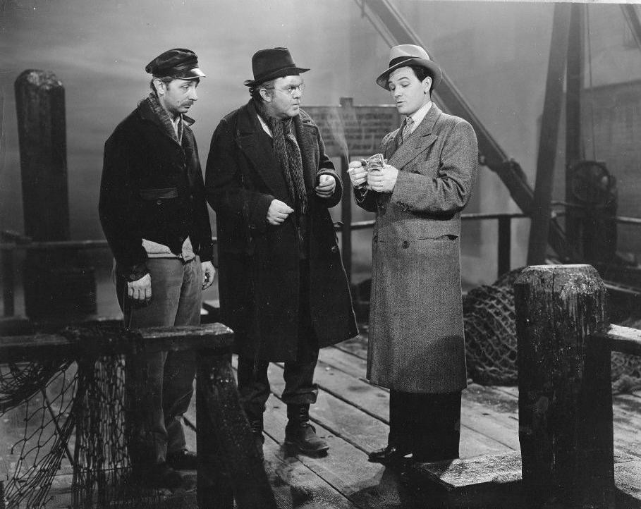 Archive Out of the Fog 1941: Why This Gritty Noir Still Feels Dangerous Today