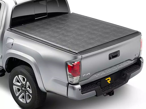 Tonneau Cover - Sentry - Roll-Up - Bed Rail Attachment - Vinyl Top - Black - 5 ft Bed - Toyota Midsize Truck 2024 - Kit