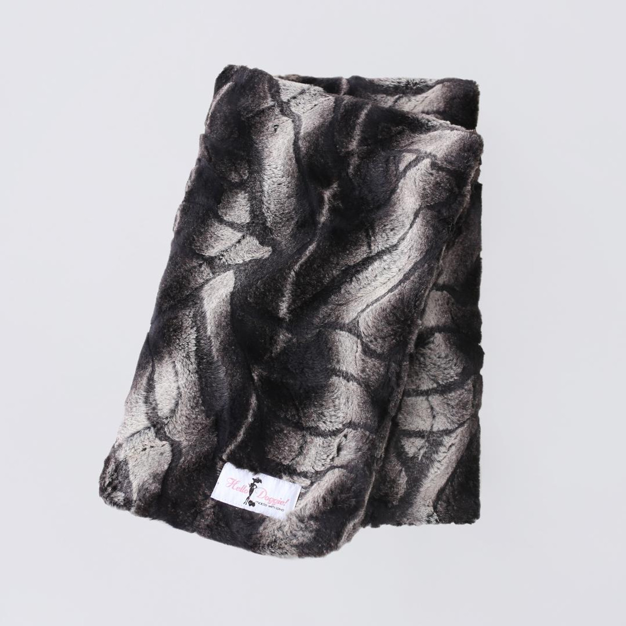 Hello Doggie Chinchilla Deluxe Blanket