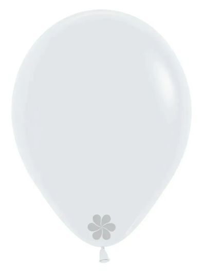 12 inch round latex balloons in Fashion White.