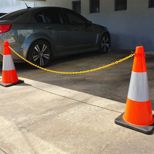 Traffic Cone Chain Adaptor