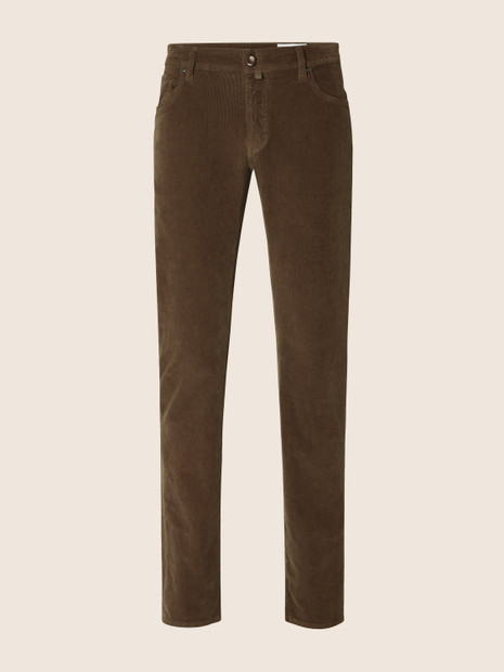 MEN'S JACOB COHEN CORDUROY 5 POCKET STYLING IN BROWN- FRONT VIEW 