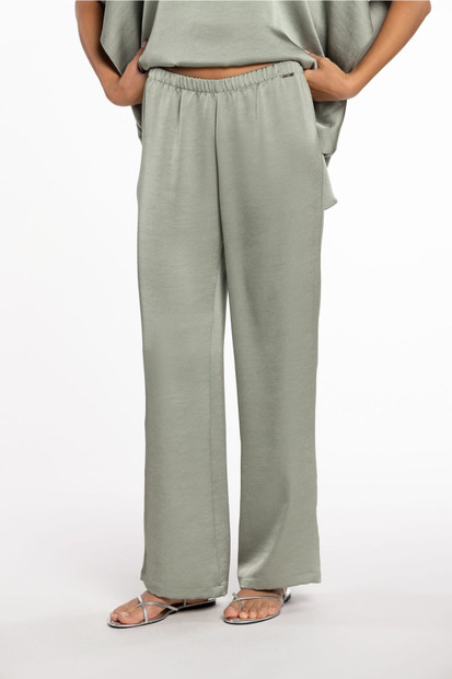 Womens Pants & Skirts Vail & Beaver Creek CO | Avalon Clothing Company