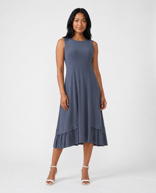 WOMEN'S PORTO 'GISELLE' LIGHTWEIGHT DRESS IN HORIZEN - FRONT VIEW 
