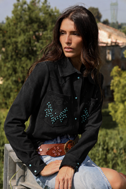 WOMEN'S RONCARATI STUDDED SUEDE SHIRT - FRONT SIDE SITTING