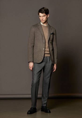 The Essentials of Business Casual Attire The Essentials of Business Casual Attire