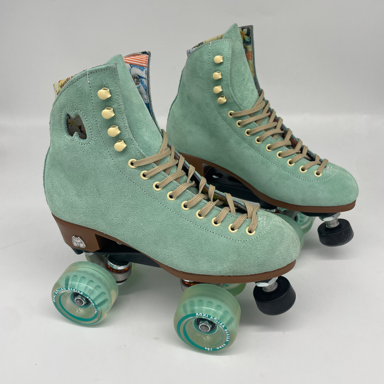 Moxi Lolly Floss Light Green Suede Roller Skates Factory