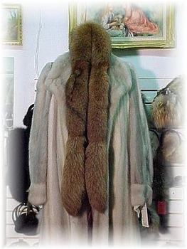 Dyed Light Brown Fox Tail Fur Scarf