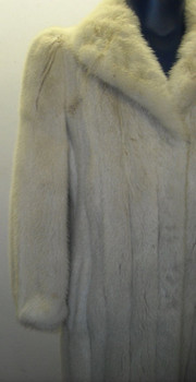 Vintage Full Skin White Mink Women's Vintage Full Skin White Mink Women's