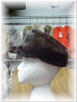 Full Skin Mahogany Mink Fur Cap