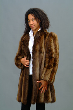 Vintage Beaver Fur Woman's 3/4 Jacket Vintage Beaver Fur Woman's 3/4 Jacket