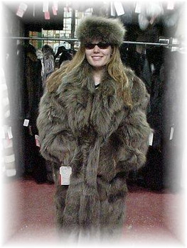 Design Brown Coyote Fur Coat Design Brown Coyote Fur Coat