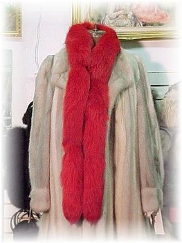 Dyed Red Fox Tail Fur Scarf 1