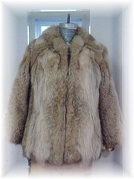 Full Skin Coyote Fur Jacket 1 Vintage Full Skin Coyote Fur Jacket 1 Vintage