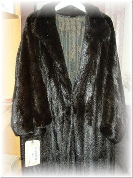 Black Ranch Mink Fur Coat Black Ranch Mink Fur Coat