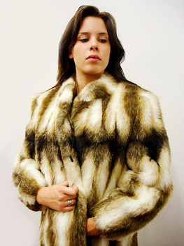 Faux Mink Fur Design Woman's Coat Faux Mink Fur Design Woman's Coat