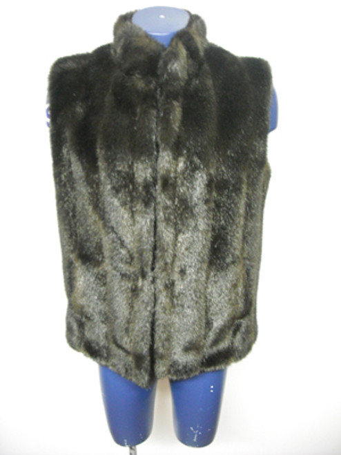 Faux Fur Mink Faux Fur Miink Zipper Closure Origin: Norway Manufactured: USA