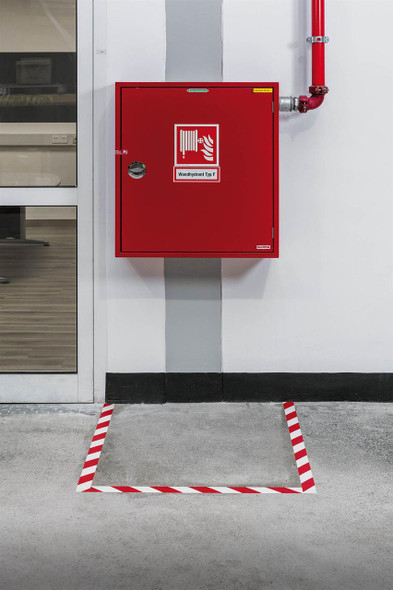 DURABLE Duraline® Two-Colour Floor Marking Tape 50mmx30m/07 Red/White : DUR1726132 