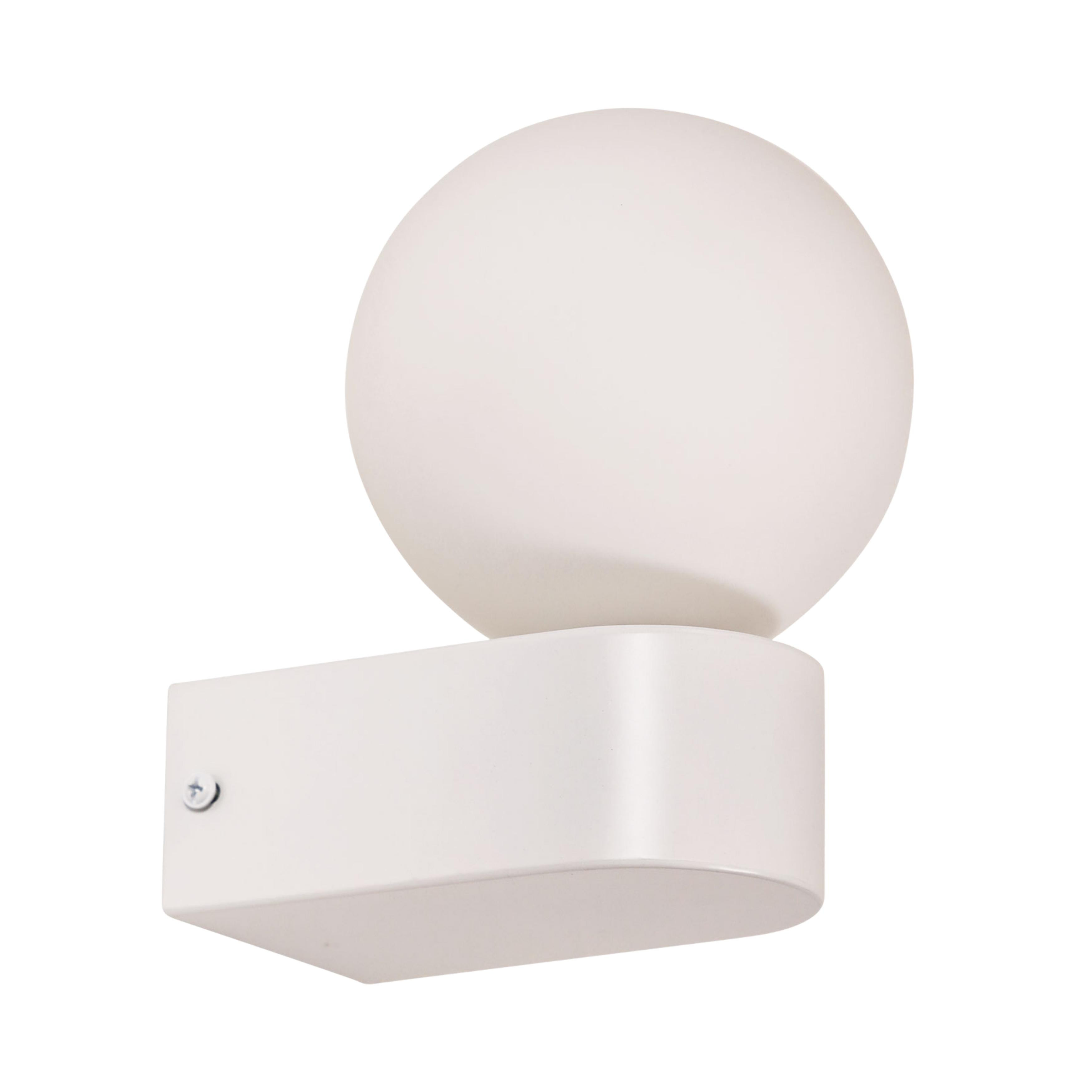 Izumi White IP44 Vanity Wall Light