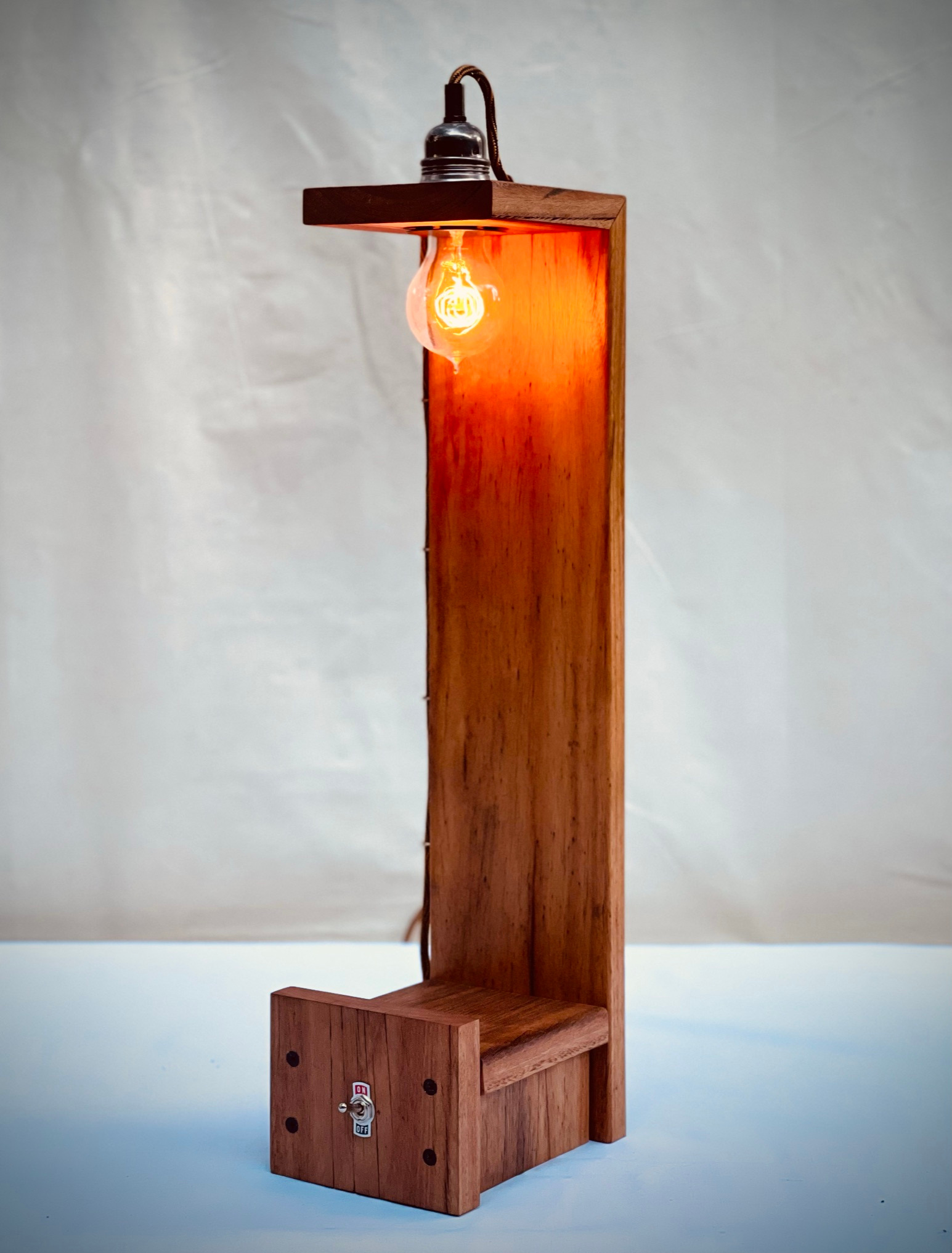 Lab Pro USB Table Lamp