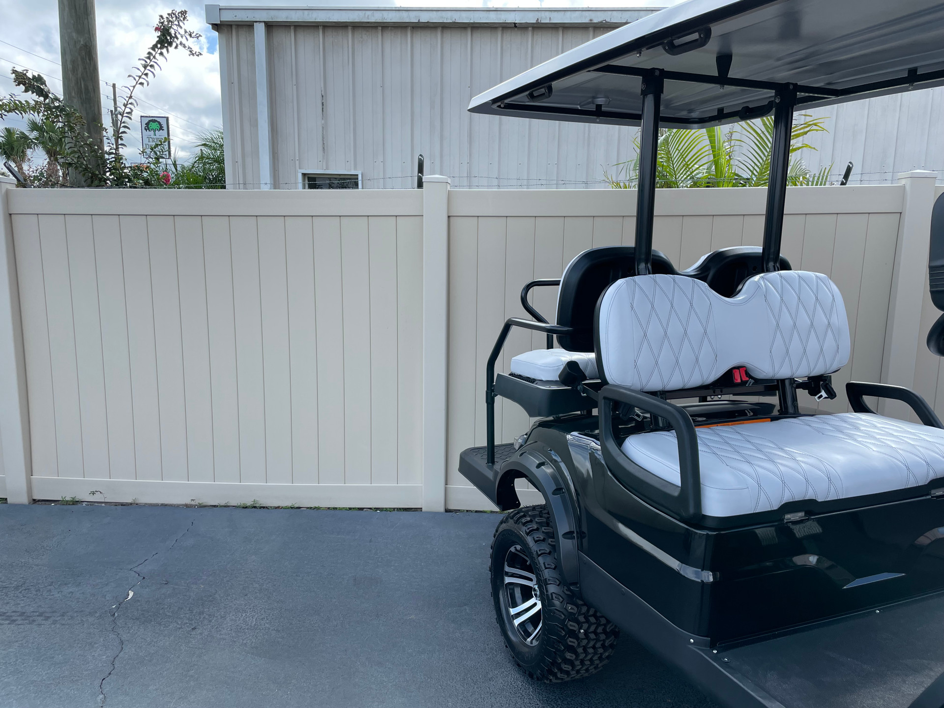 Black With Silver Roof ICON i40L Custom Golf Cart Performance Golf Carts