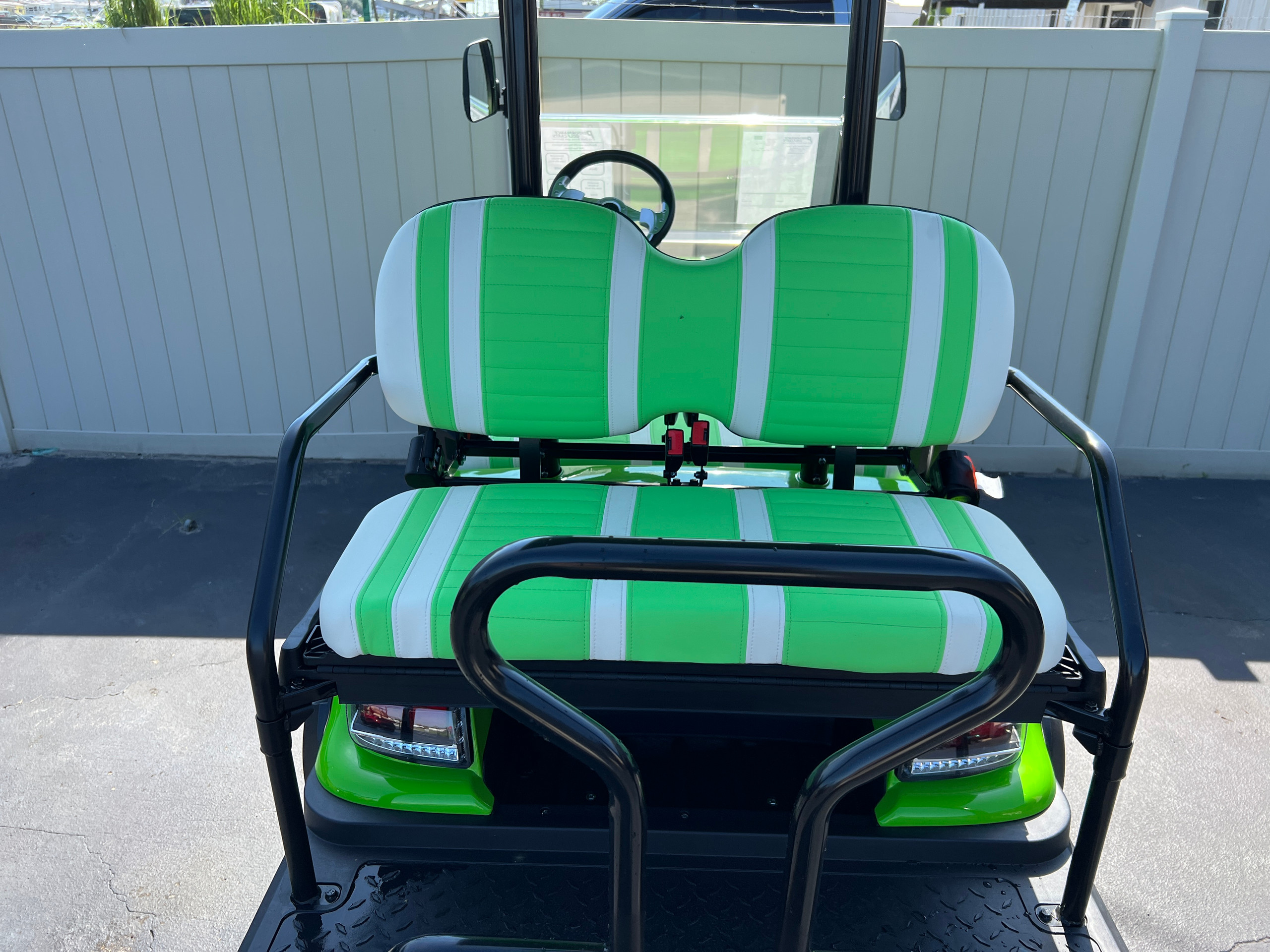 ICON i40L 4 Passenger Lifted Lime Green Golf Cart from Performance Plus ...