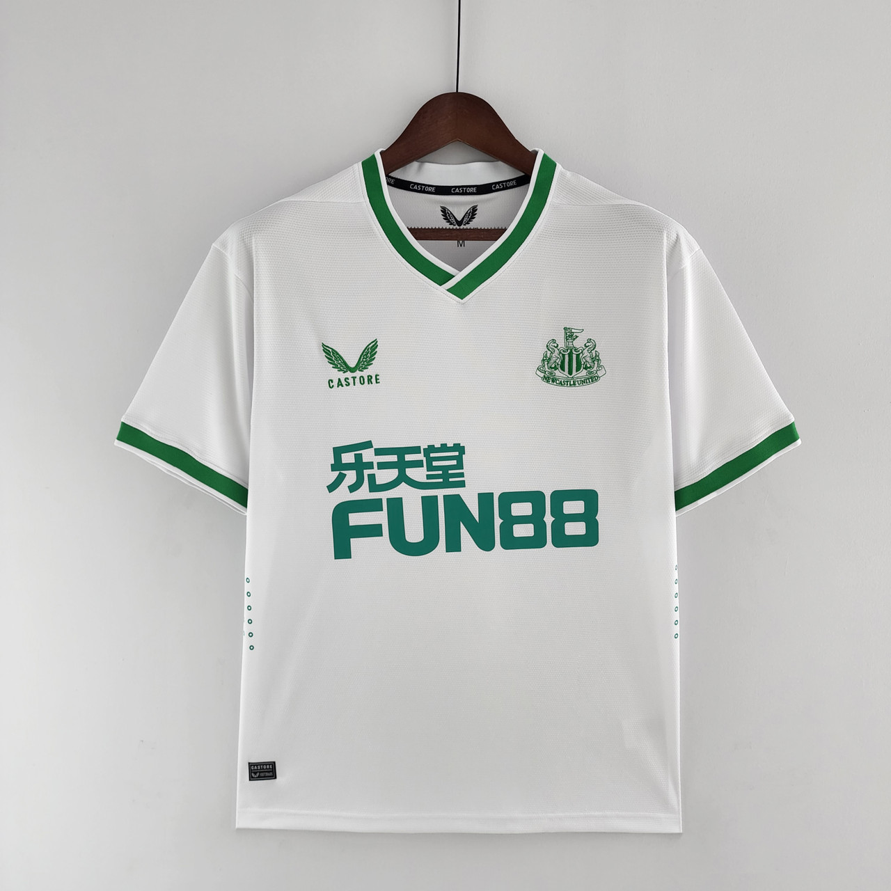 newcastle football strip 22 23